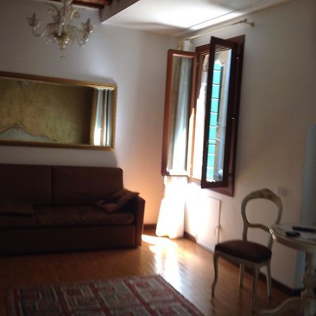 Ca' Luisa Bed & Breakfast Venesia Bagian luar foto