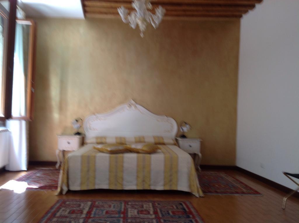 Ca' Luisa Bed & Breakfast Venesia Bagian luar foto