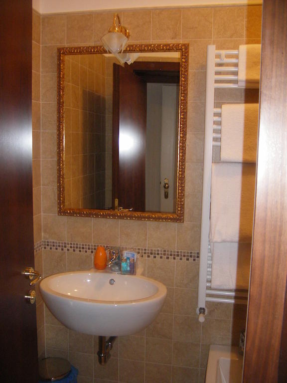 Ca' Luisa Bed & Breakfast Venesia Ruang foto